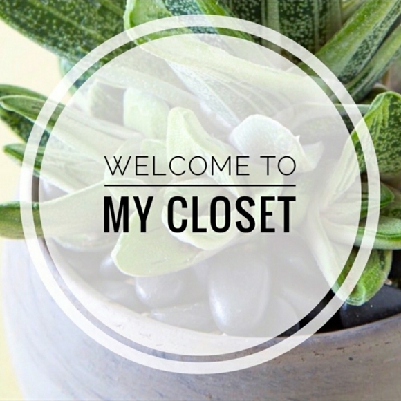 CLOSET CLEAN OUT SALE‼️
